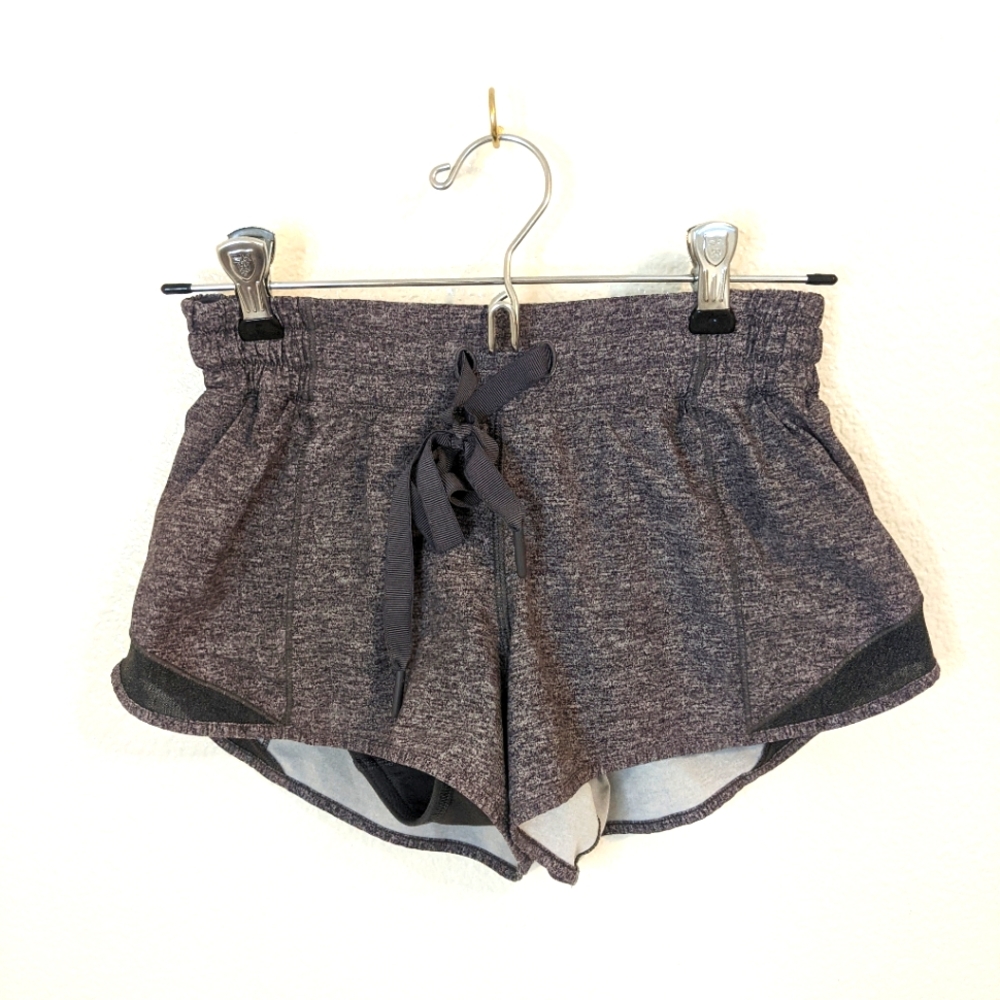 LULU LEMON Grey Heather Shorts hotty hot